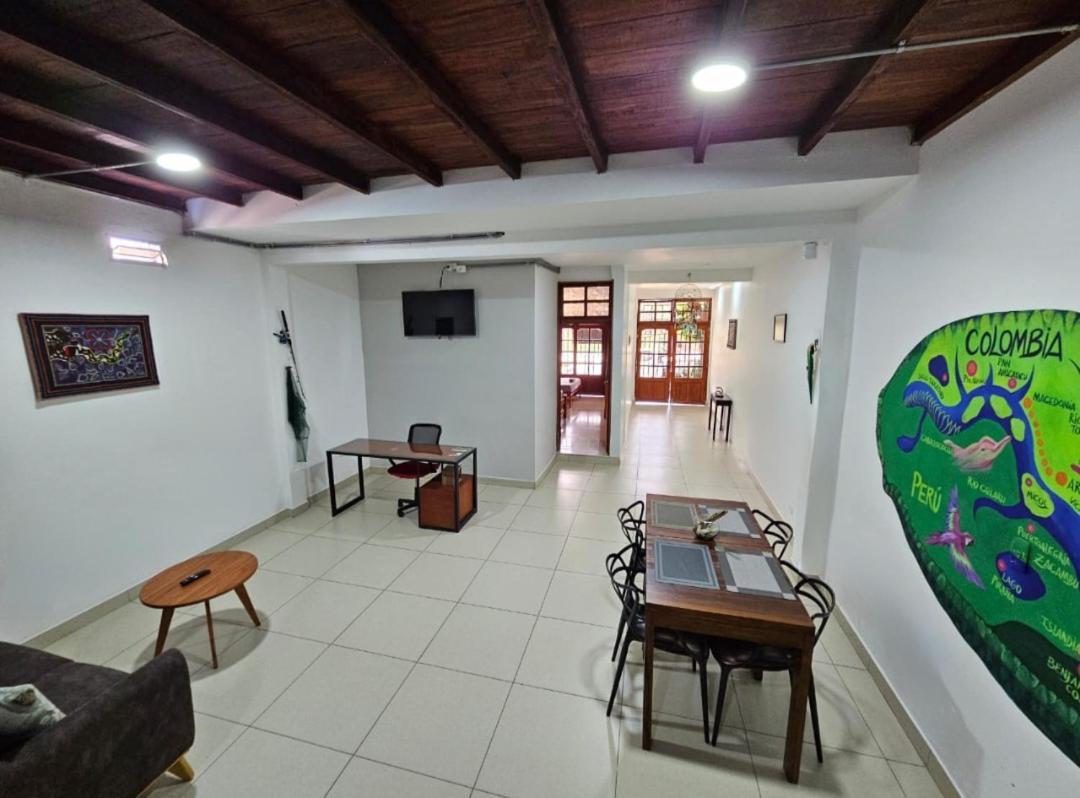 Kanaq Hotel Tours Leticia Quarto foto